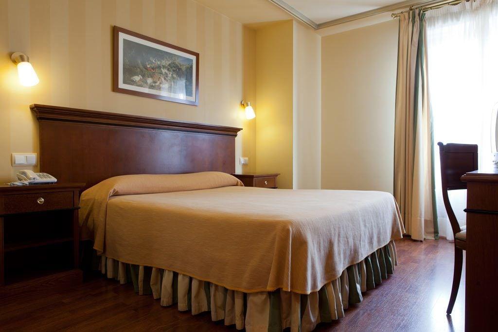 Hotel Azofra Burgos Exterior photo